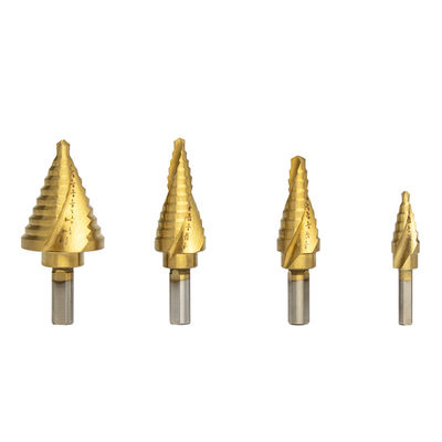 Étape cannelée en spirale de peu de perceuse de TIN Coated 13mm HSS pour le perçage en bois